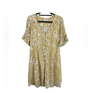 Odd Molly Emily Button down v-neck
Floral Dress Button-Down Dress ~ Size…